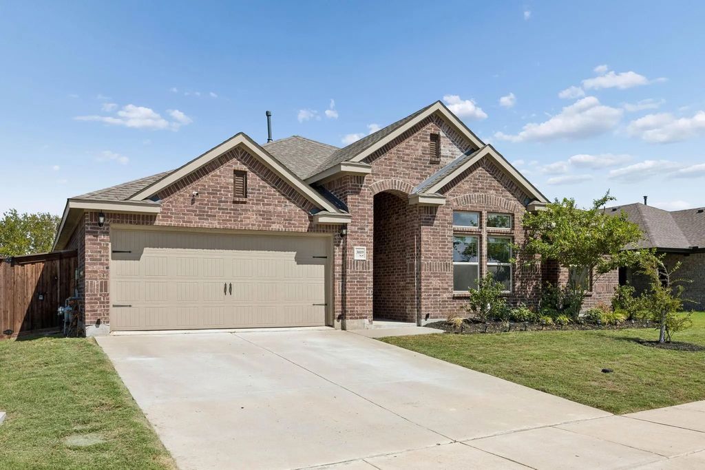 3019 Duck Heights Avenue, Royse City