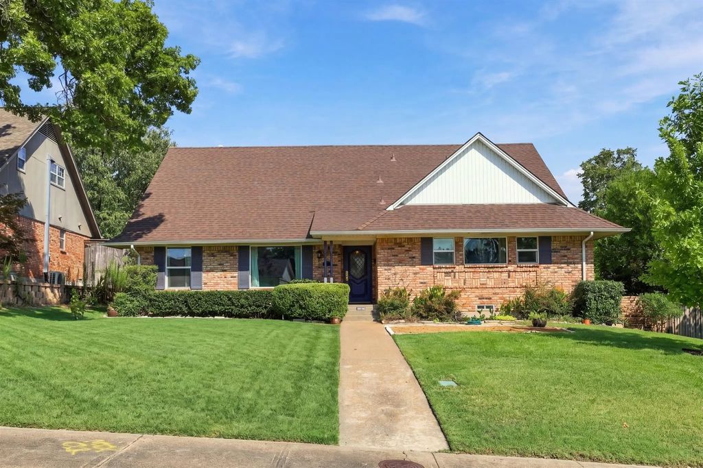 9639 Brentgate Drive, Dallas