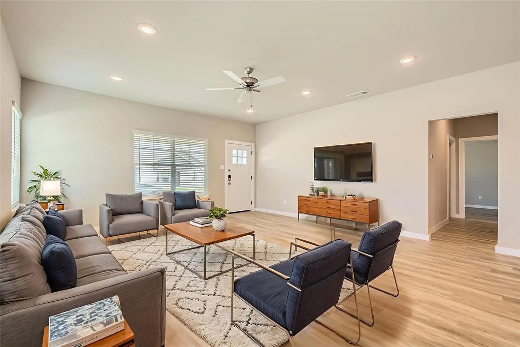 4328 Nugget Lane, Forney