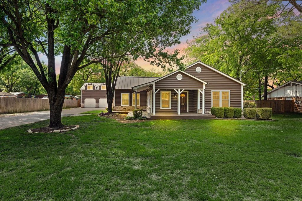 6212 Westcoat Drive, Colleyville