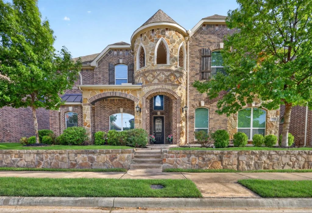 1756 Prescott Place, Farmers Branch