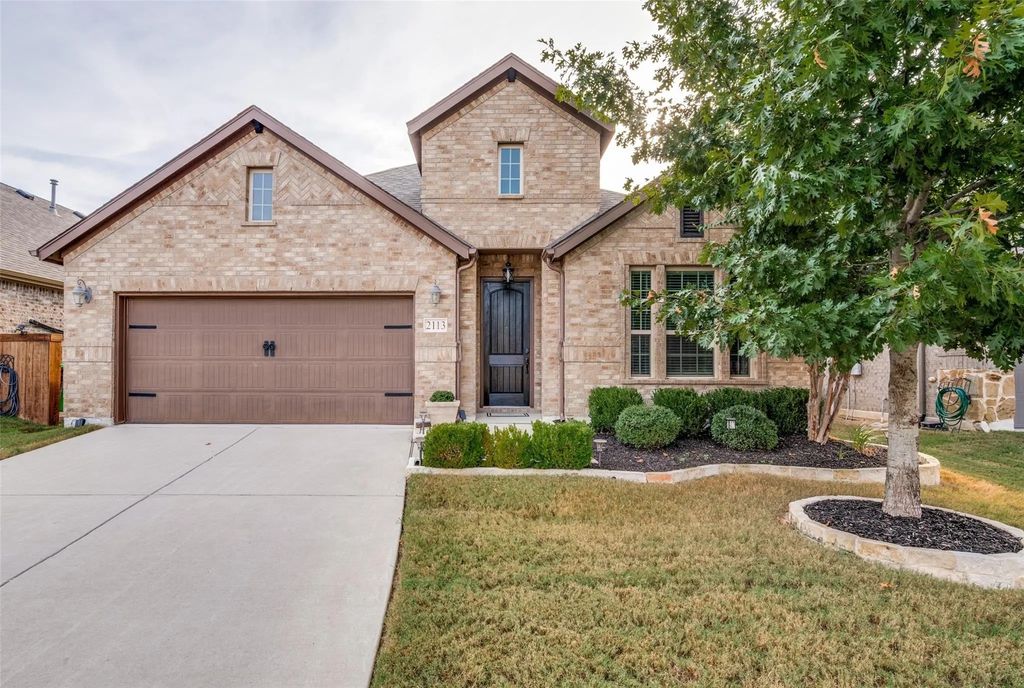 2113 Lake Moss Lane, Little Elm