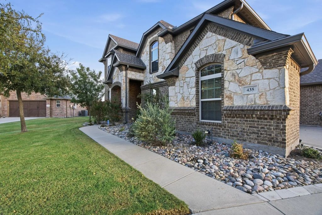 435 Bent Creek Cove, Argyle