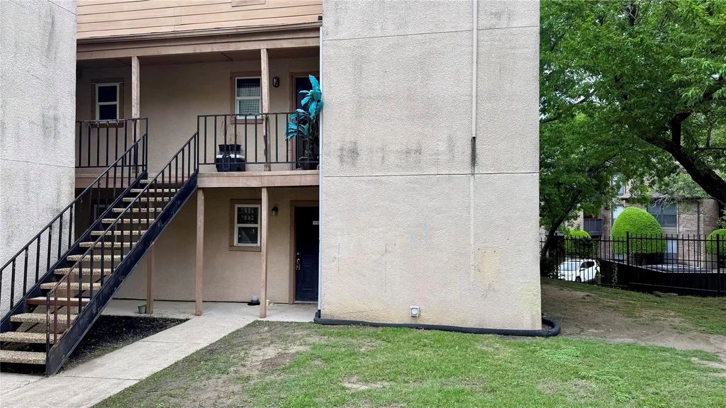 8110 Skillman Street 1016, Dallas