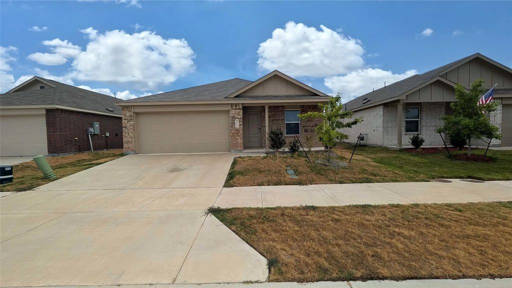 4952 Stonebridge Drive, Ennis