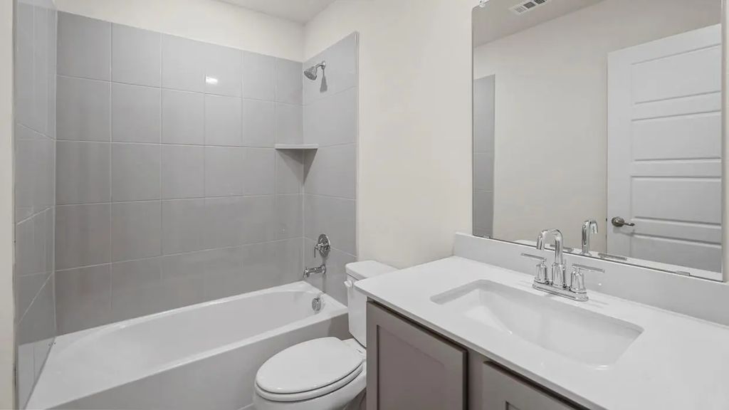 4816 Silver Strike Road, Aubrey