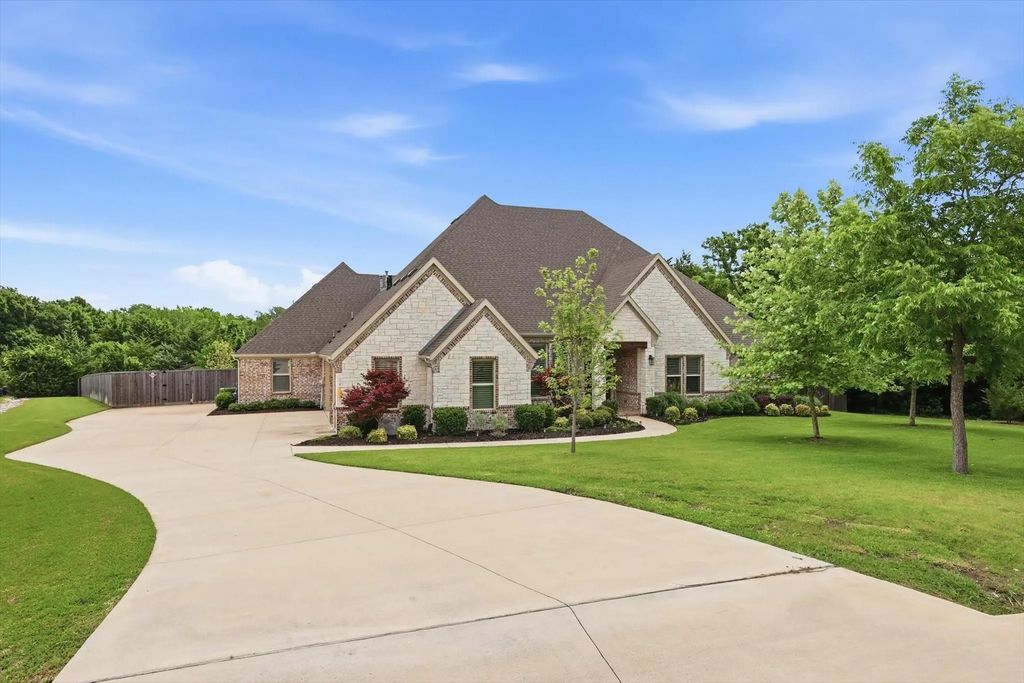 1031 Country Way, Rowlett