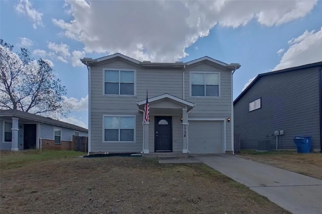 1708 Vineridge Lane, Burleson