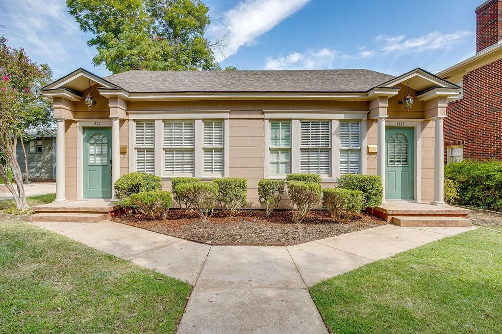 1622 Mistletoe Boulevard, Fort Worth