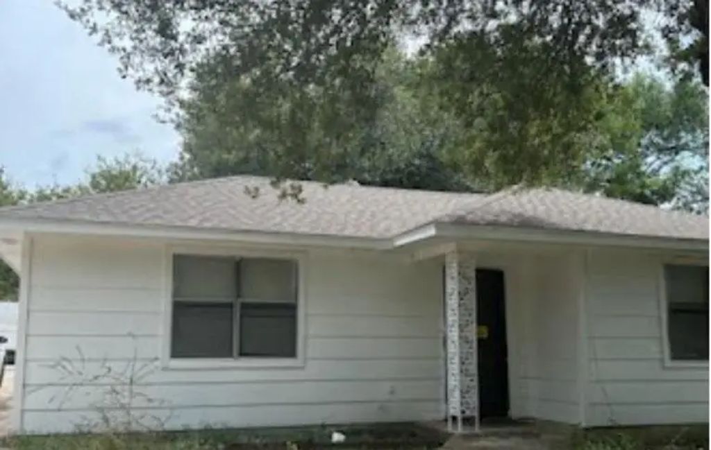 605 S Ann Street, Terrell