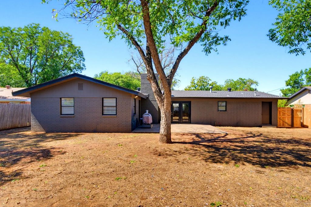 2517 S Elmwood, Abilene