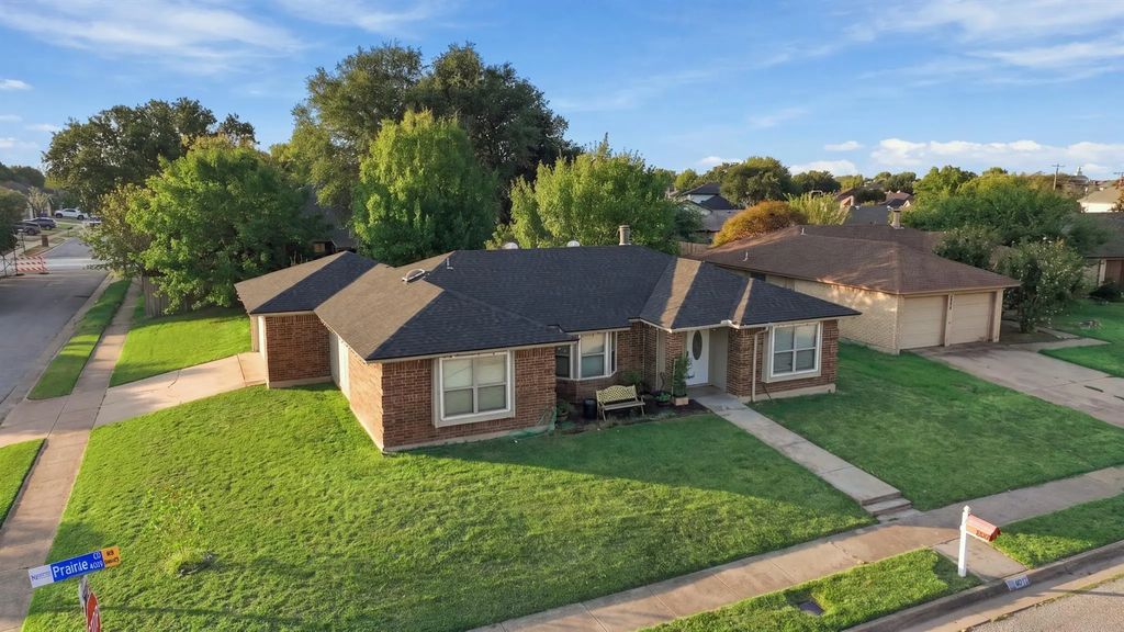 6212 Prairie Court, Watauga