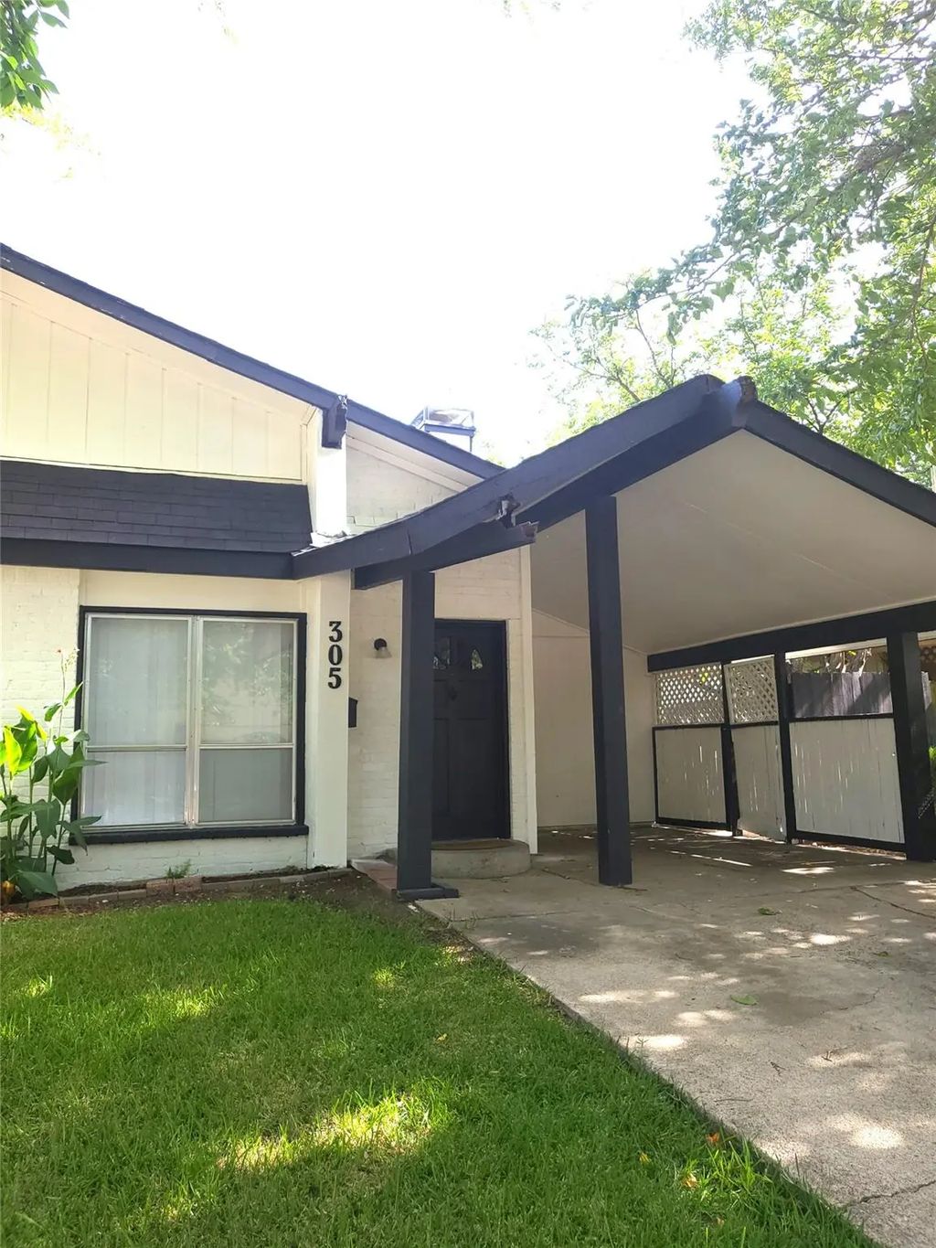 305 Trinidad Drive, Grand Prairie