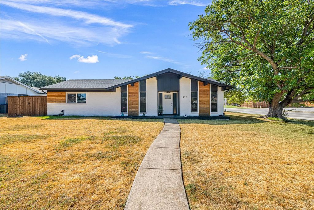 1922 Eldorado Drive, Garland