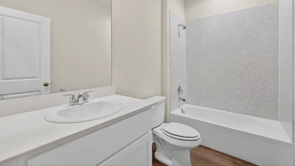 637 Mesquite Drive, Dorchester