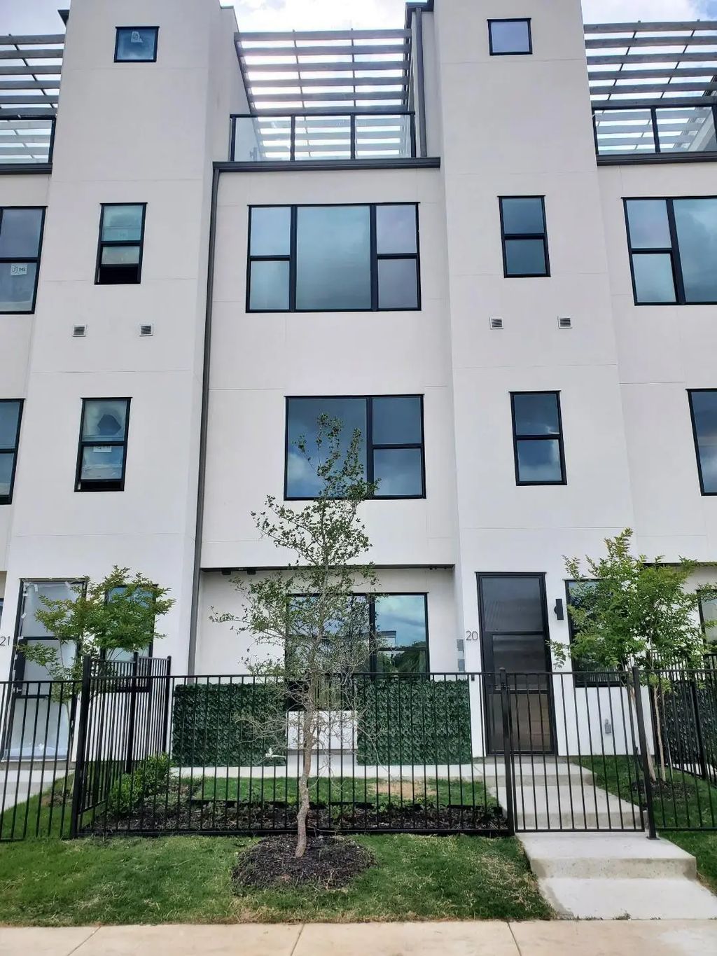 13001 Hutton Drive 29, Farmers Branch
