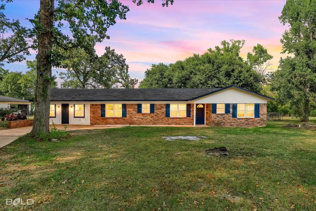 6442 Highway 527, Doyline