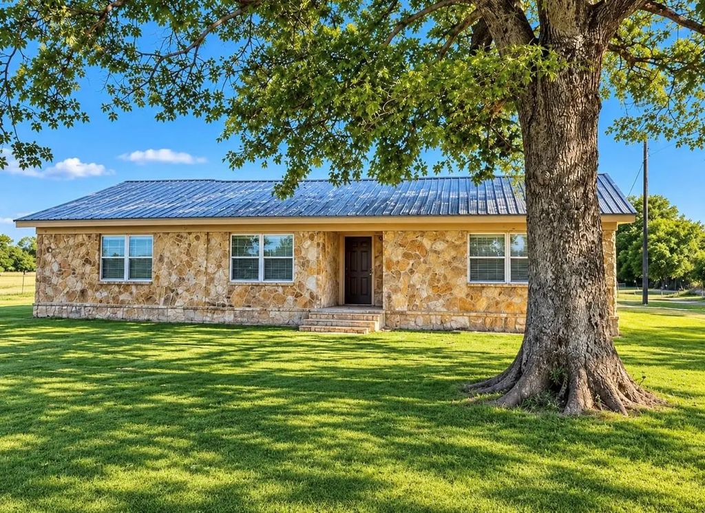 23339 Fm 79, Sumner