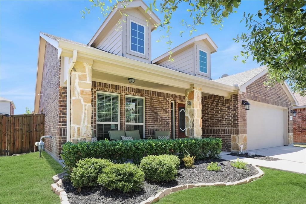 1107 Dickenson Drive, Melissa