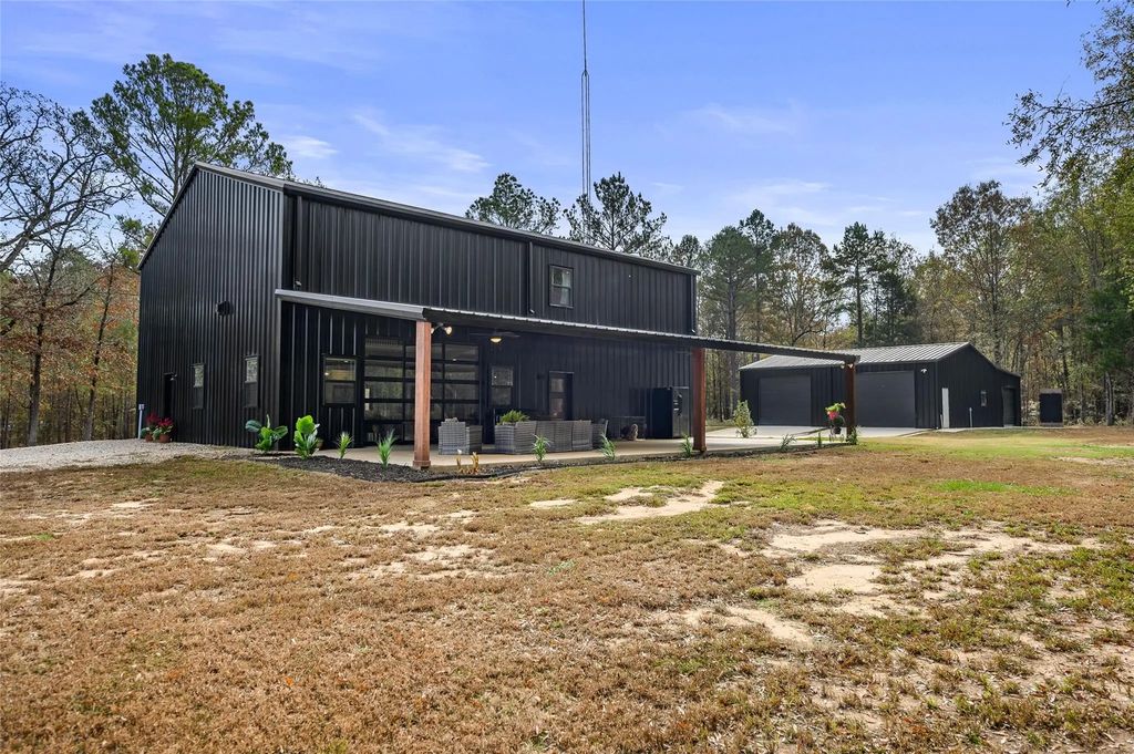 373 County Road 3832, Hawkins