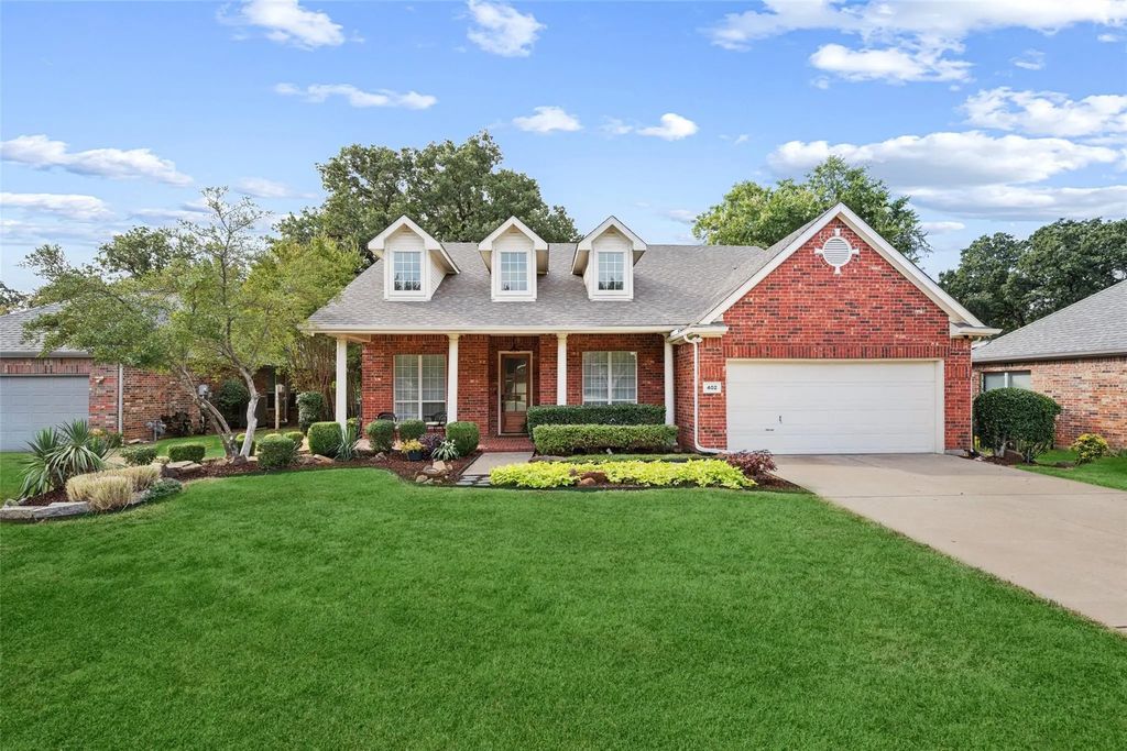 402 Brookside Drive, Lake Dallas