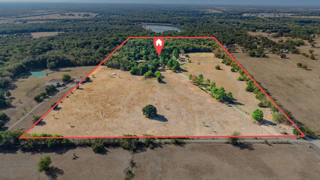 7161 County Road 3223, Lone Oak