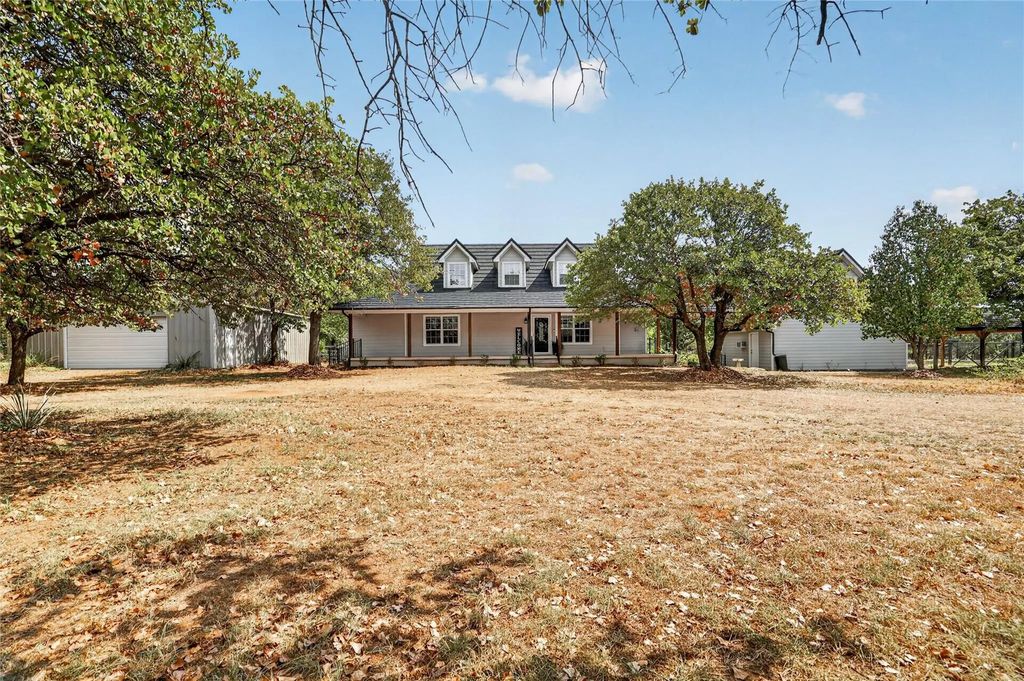 3532 County Road 919, Crowley
