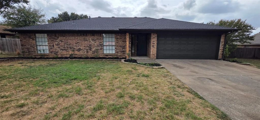 6804 Fair Meadows Drive, North Richland Hills