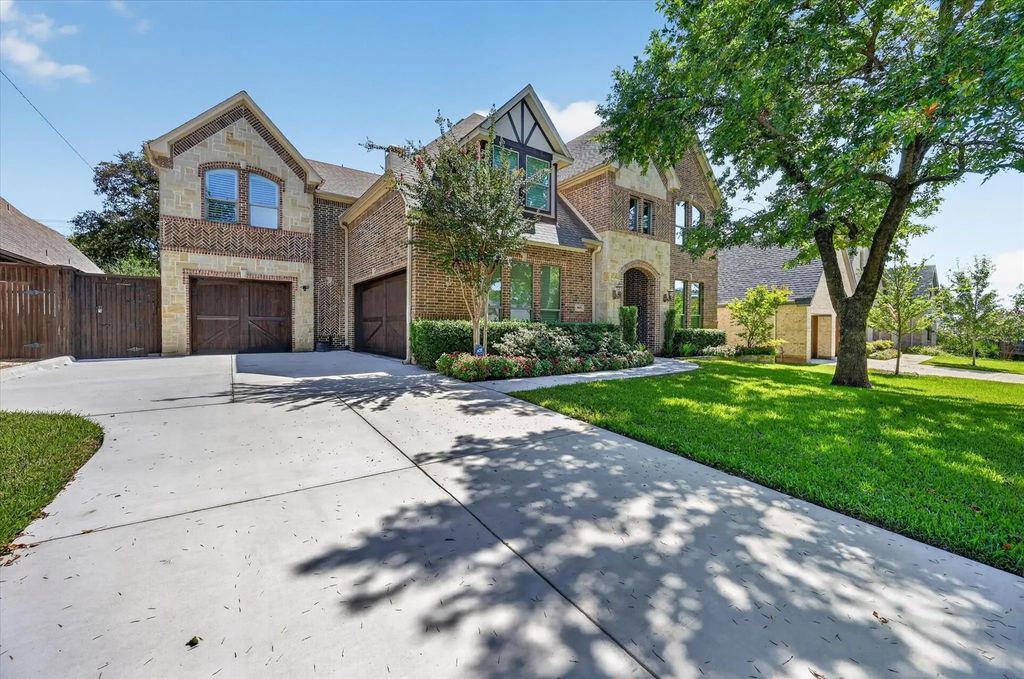 9432 Thornberry Lane, Dallas