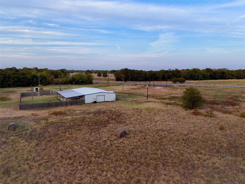 5817 Highway 11, Commerce