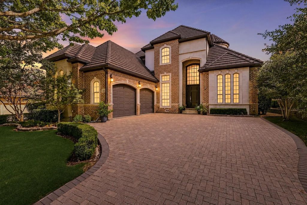 4320 Saint Andrews Boulevard, Irving