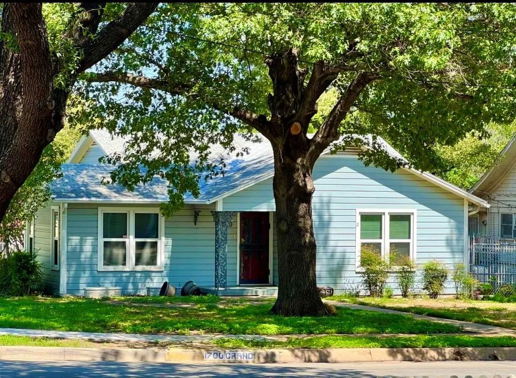 1720 Grand Avenue, Fort Worth