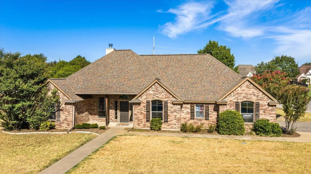 801 Maplewood Court, Stephenville