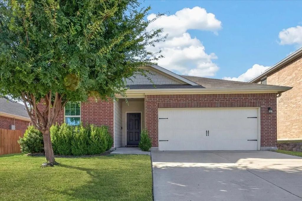 5329 Northfield Drive, Fort Worth