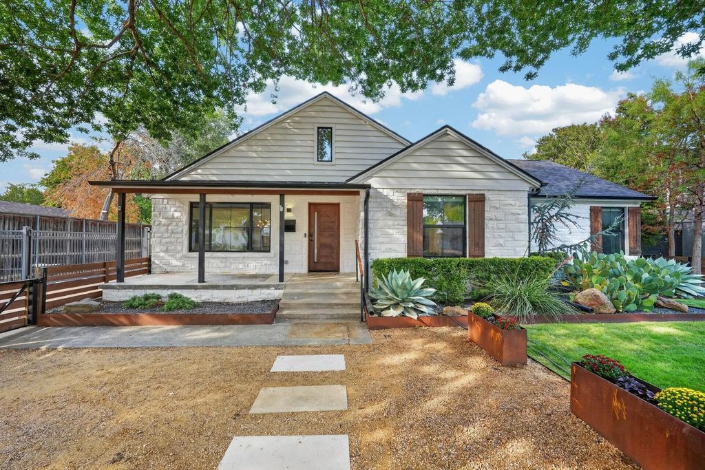 3911 Highgrove Drive, Dallas