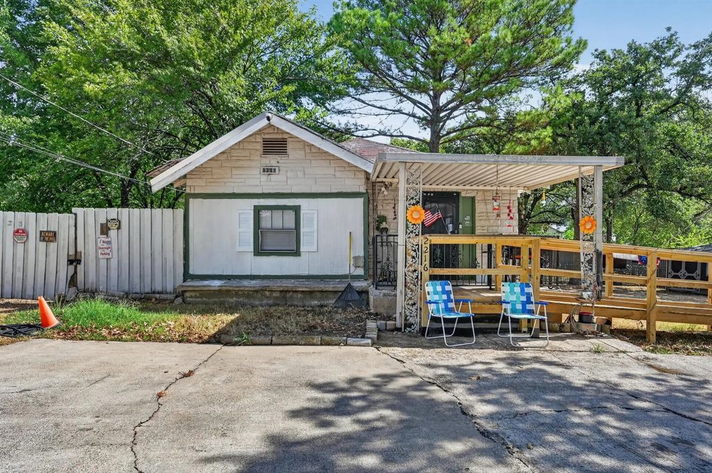 2216 Suewood Lane, Dallas