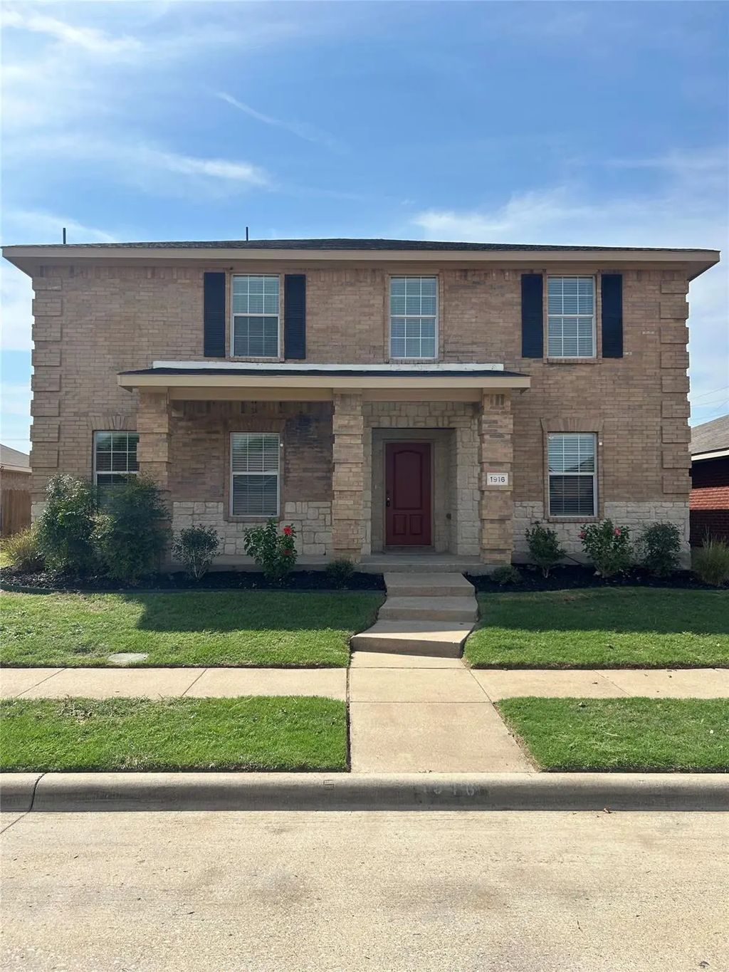 1916 Lemita Drive, Lancaster