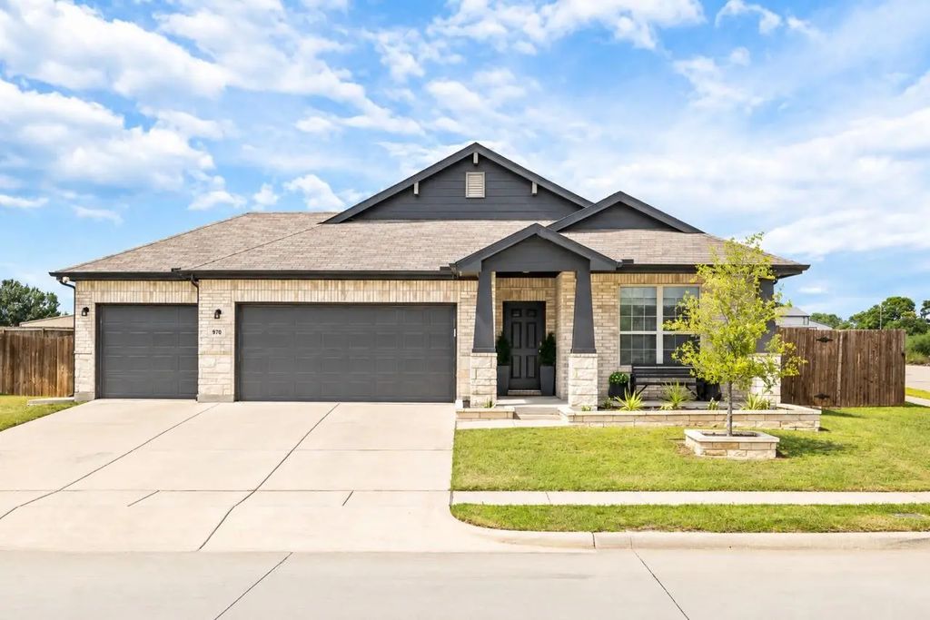 970 Hurstwood Drive, Van Alstyne