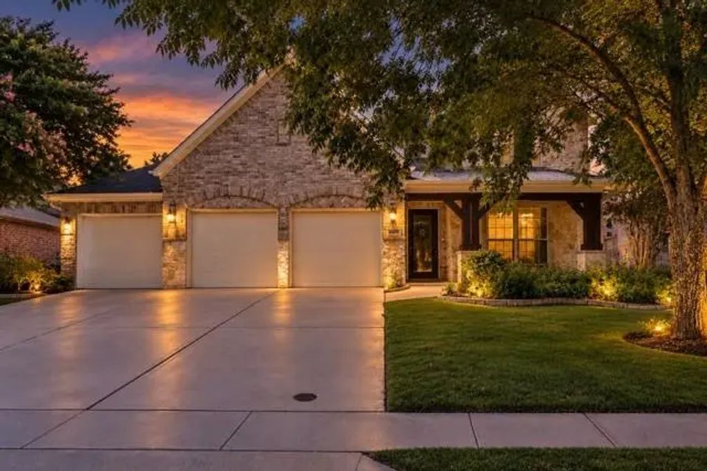 2909 Pioneer Drive, Melissa