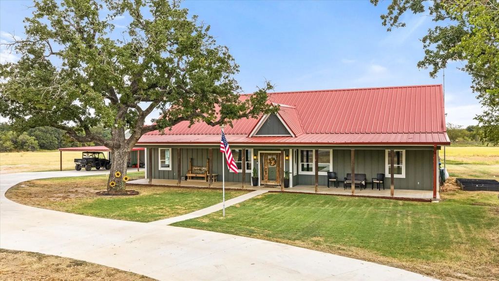 9739 Waldrup Road, Lipan