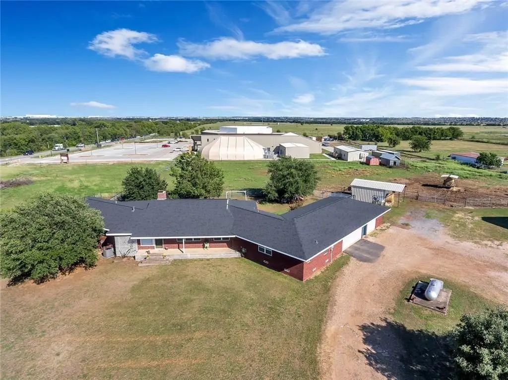 1061 Boaz Road, Fort Worth