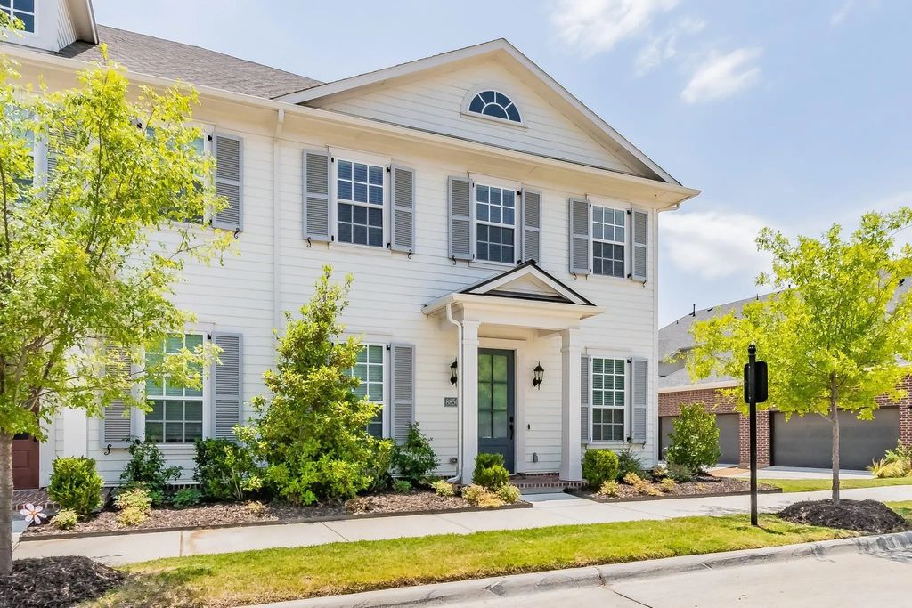 8850 Ice House Drive, North Richland Hills