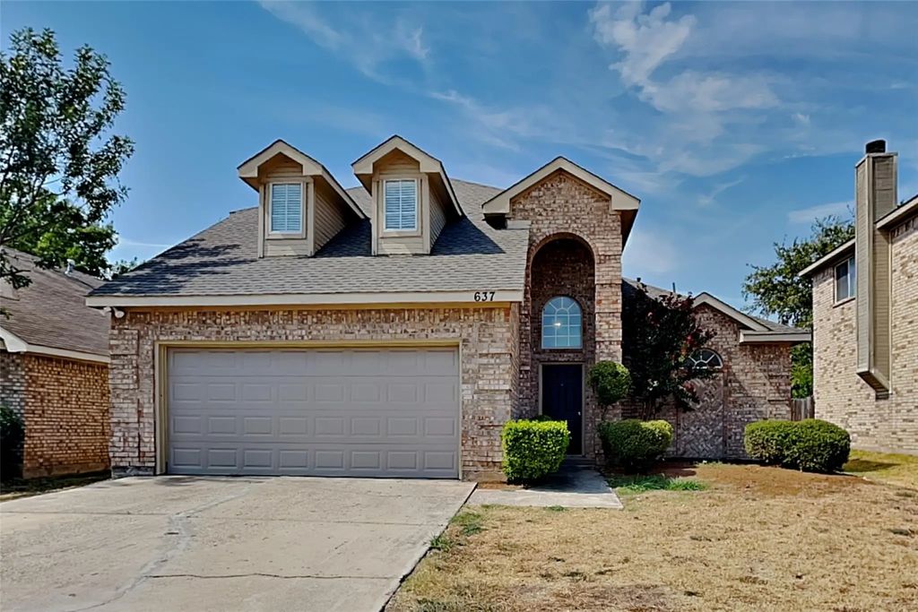 637 Crystal Brook Drive, Saginaw