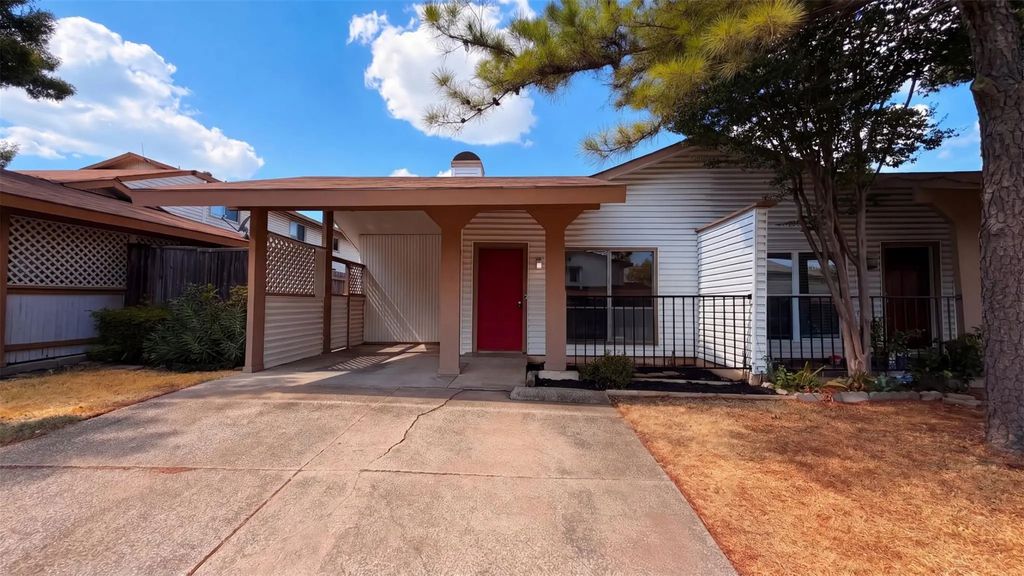 709 Baruna Circle, Garland