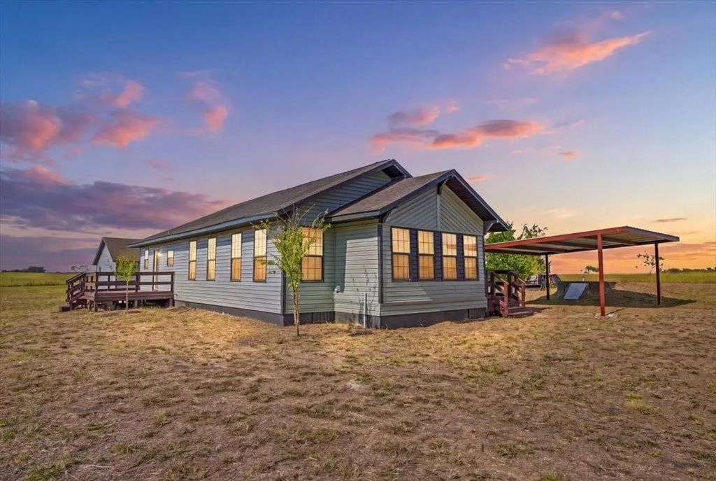 10201 County Road 107, Alvarado