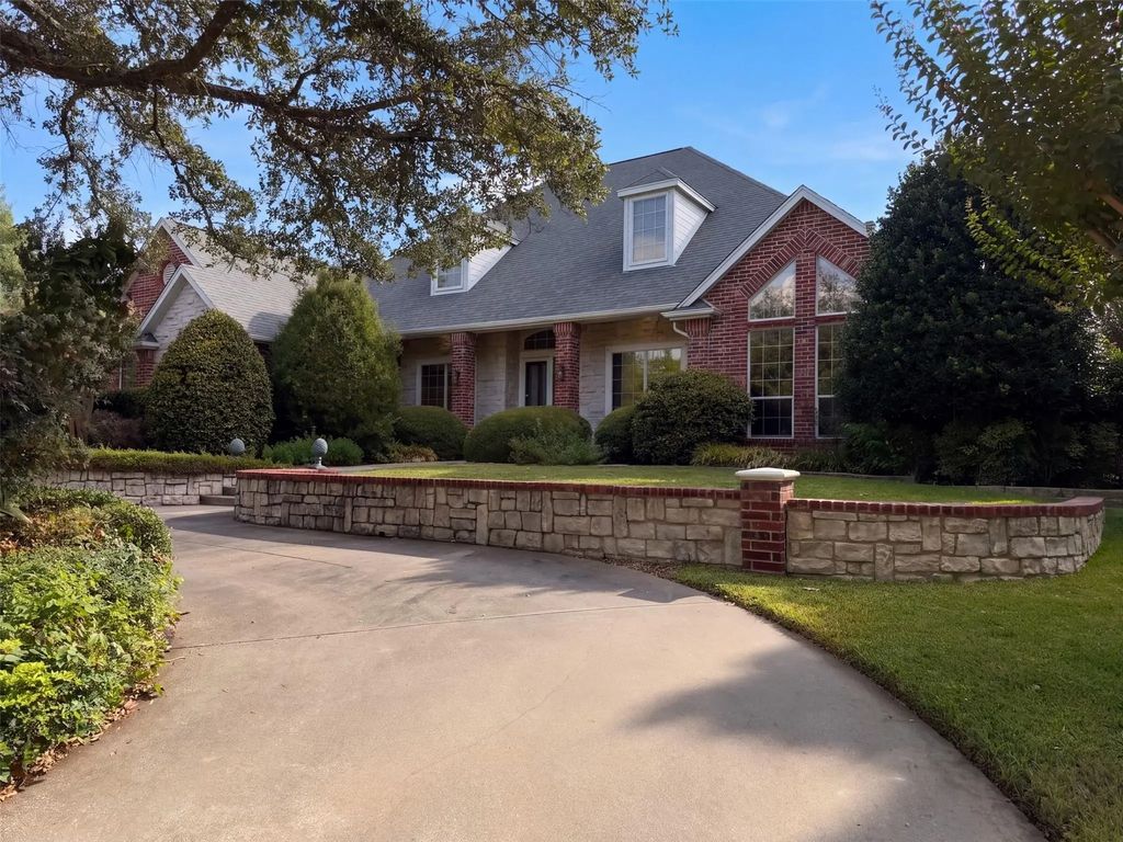 619 Edgewood Lane, Ovilla