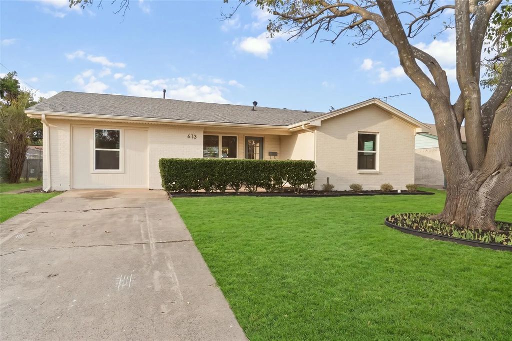 613 E Tyler Street, Richardson
