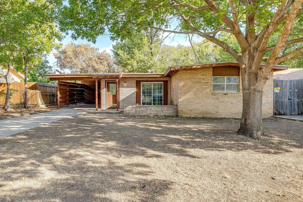2904 Cordone Street, Fort Worth