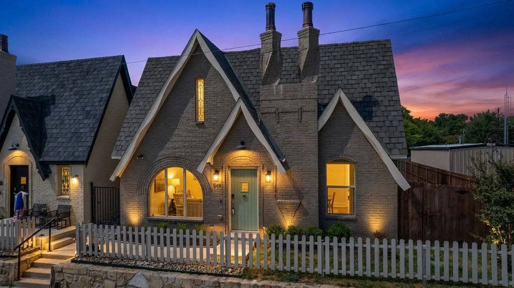 549 N Johnson Street, McKinney
