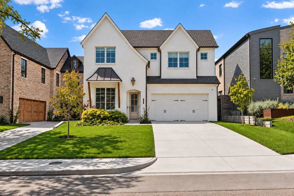 1805 Loving Avenue, Dallas